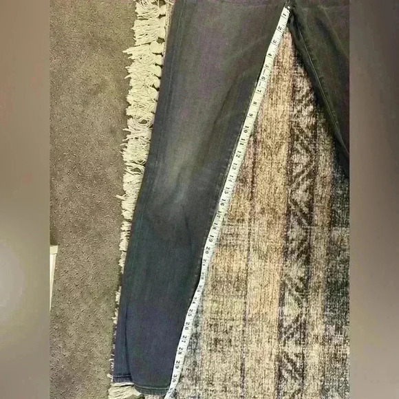 Citizens Of Humanity Avedon Low Rise Skinny Jeans, Dark Gray Washed Size 27 - Picture 9 of 12